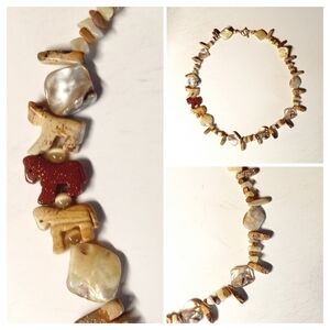 Horse Carved Stone Necklace Horse Fetish Southwestern Stone & Mother Of Pearl.